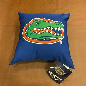 Brand New  Florida Gators Decorative Pillow